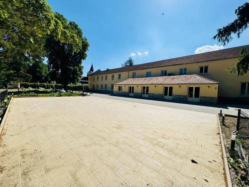 Villeneuve-sous-Dammartin Bed & Breakfast | Le parc d'eden