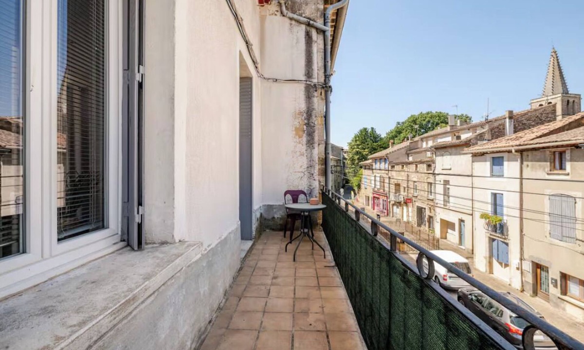 Bagnols-sur-Ceze Apartment | Le Patio de la Cèze