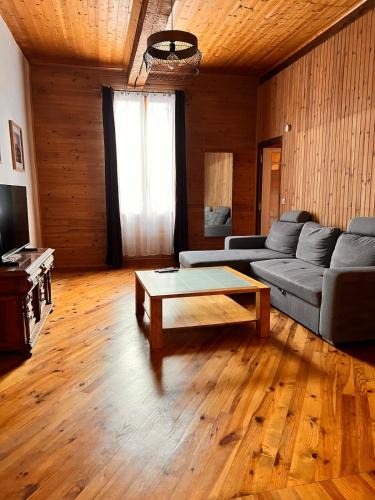 Realmont Apartment | Le patio de Réalmont