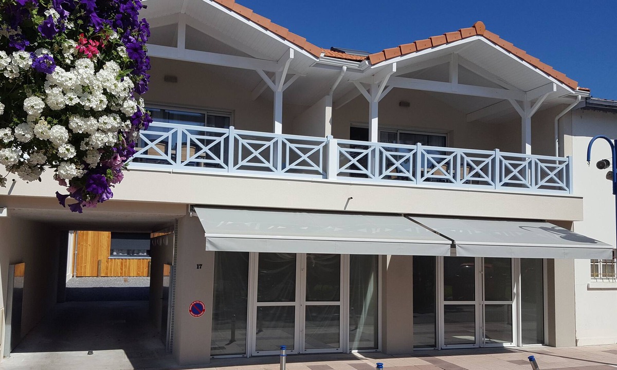 Andernos-les-Bains Apartment | Le Patio Saint Georges 2, 70m² Andernos Centre, private parking