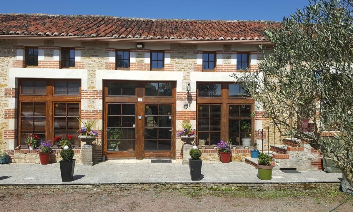Bazoges-en-Pareds House | Le Patronage