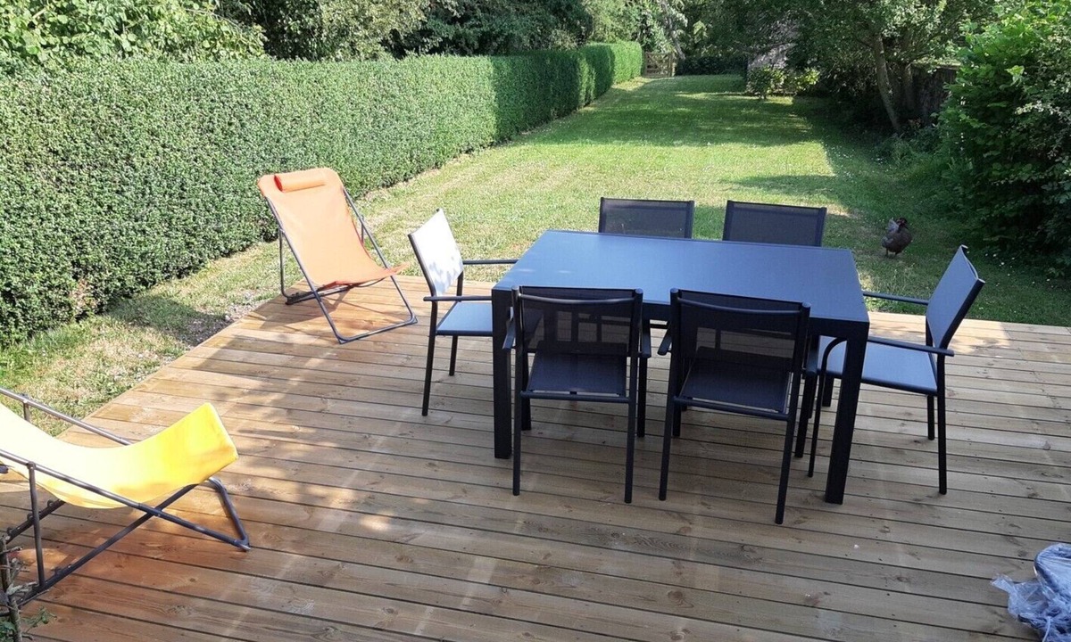 Crouay House | Le Pavillon du Manoir de Conjon