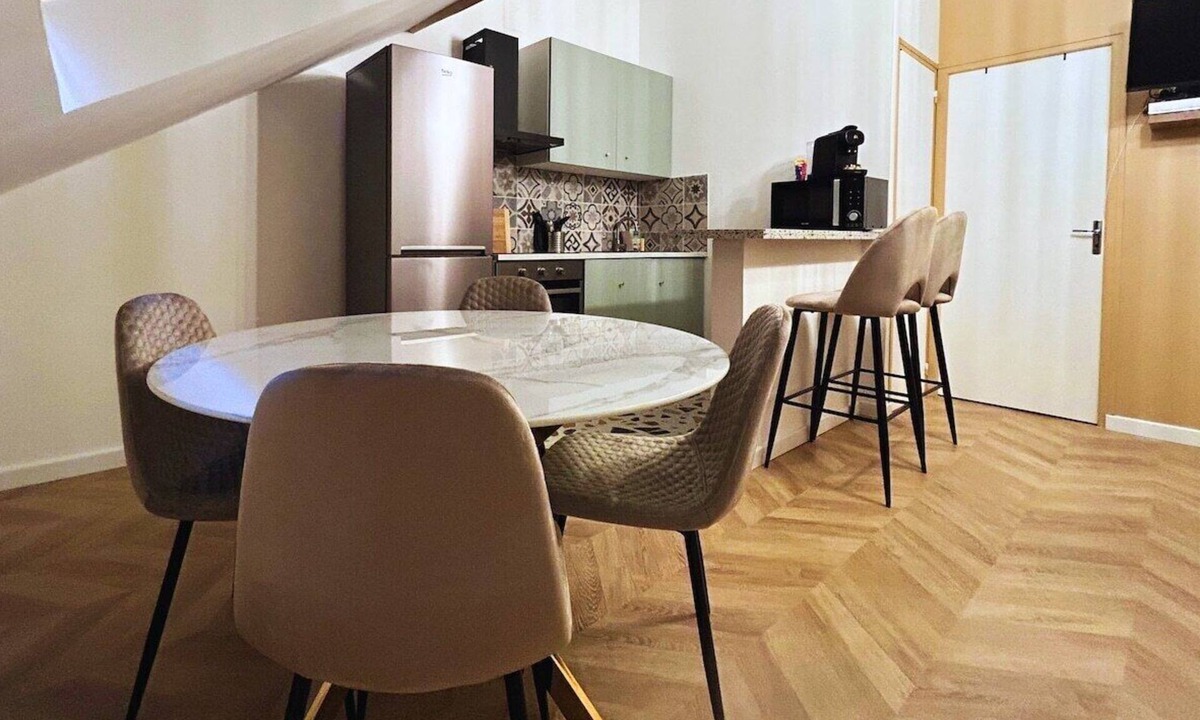 Courlancy Apartment | Le pentagone 3/3 #Reims