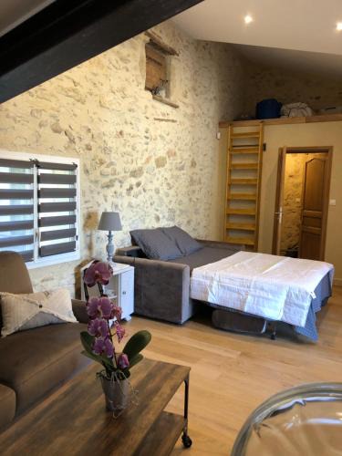 Roquemaure Apartment | Le Pesquier