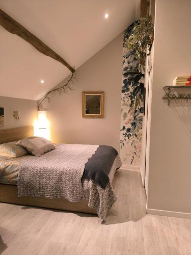Vieille-Eglise-en-Yvelines Apartment | Le petit grenier de la Quoiqueterie
