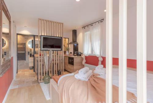 Lescar Apartment | Le Petit Bastion, Studio