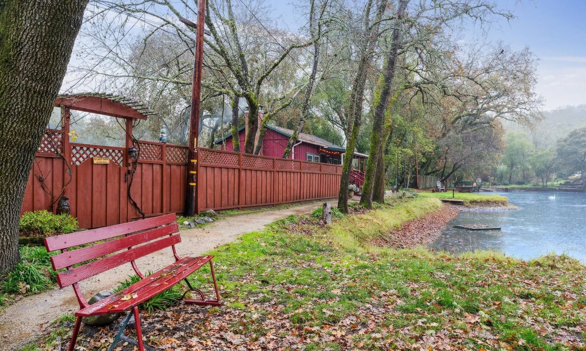 Glen Ellen House | Le Petit Chalet | Glen Ellen