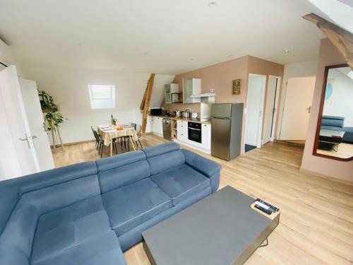 Villebarou Apartment | Le Petit et Grand Francillon