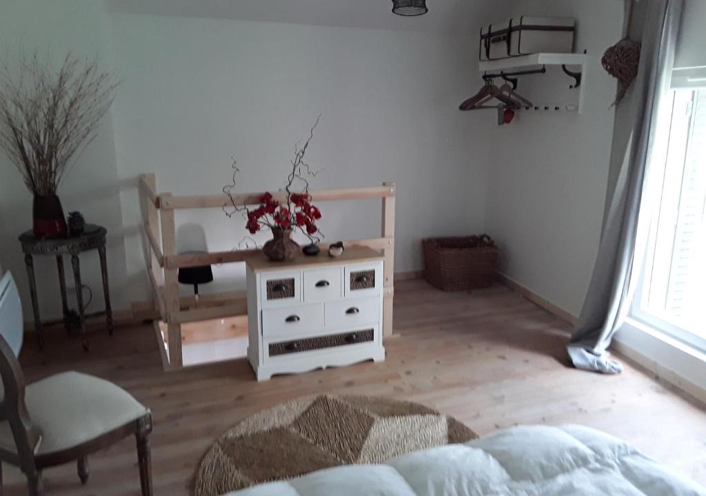 Saint-Bonnet-pres-Orcival Apartment | Le petit nid