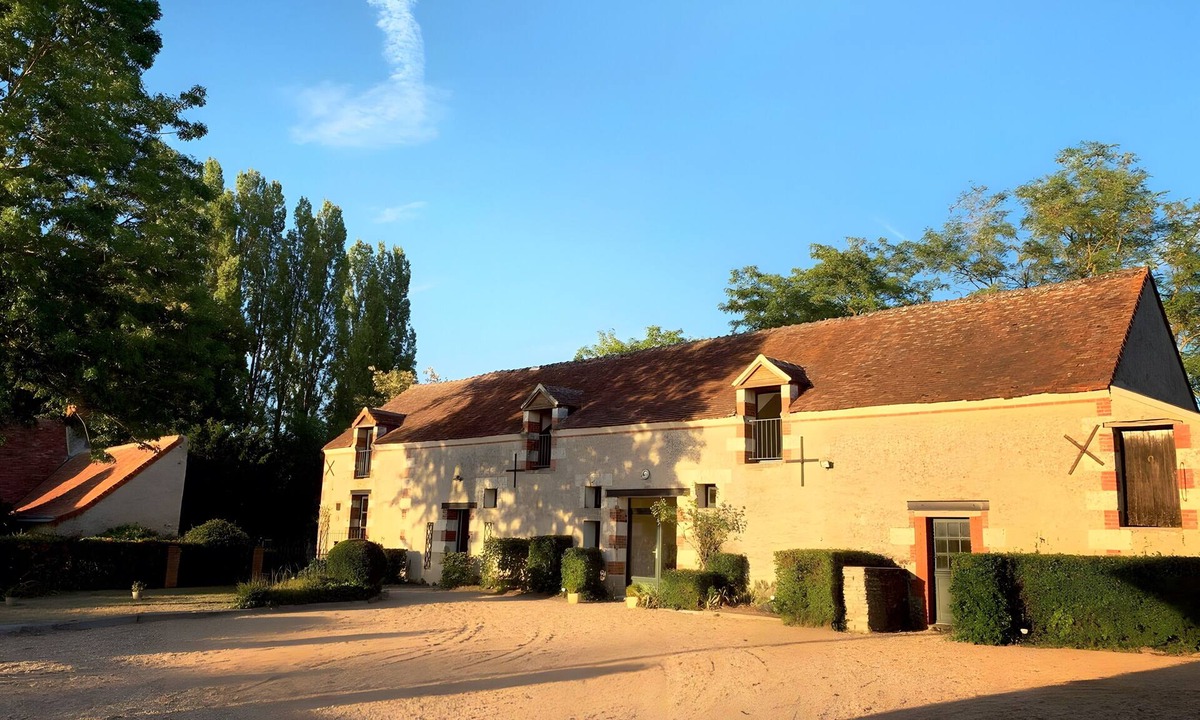 Chambourg-sur-Indre House | Le Petit Manoir de la Noue with Pool – Spacious Gîte near Loches