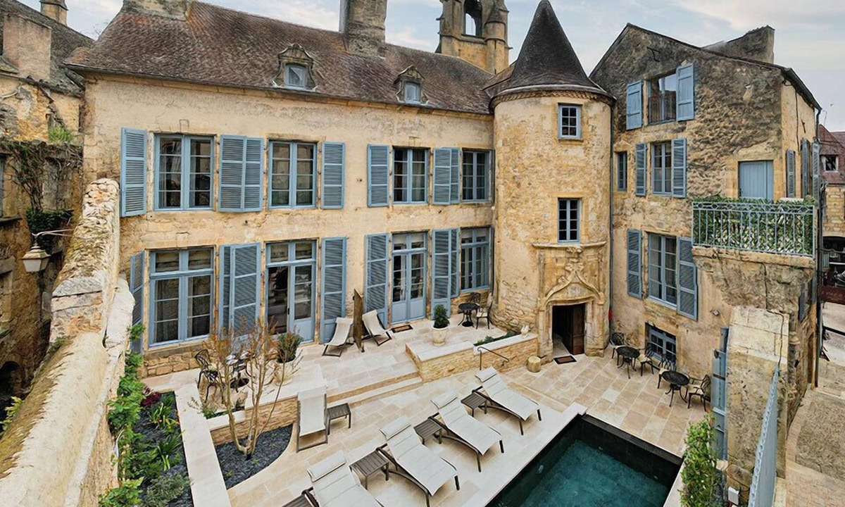 Sarlat-la-Caneda Historic Center Hotel | Le Petit Manoir