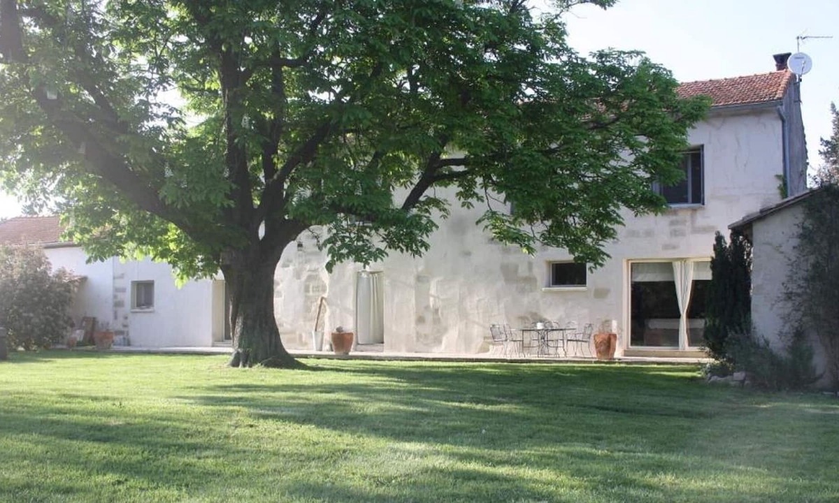 Barbentane House | LE PETIT MAS BETWEEN PROVENCE 5 people maximum