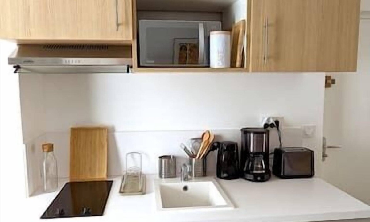 Cernay Apartment | Le petit Meslier ~ 15 min to the cathedral on foot, Le Petit Meslier, 15 min to the old town