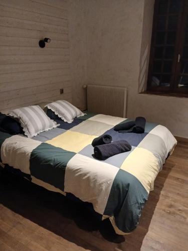 Jaucourt House | Le petit meslier