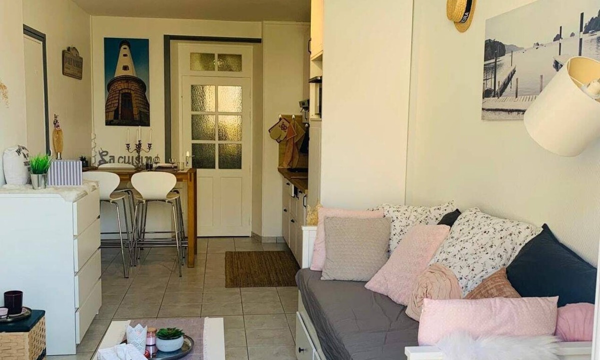 Bernieres-sur-Mer Apartment | Le Petit nid de Katia