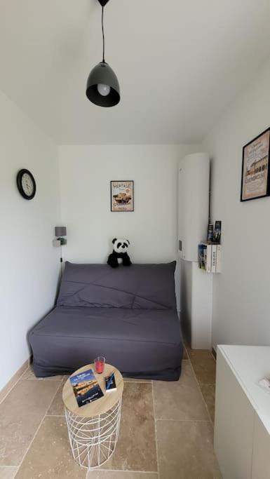 Nazelles-Negron Apartment | Le Petit Paradis