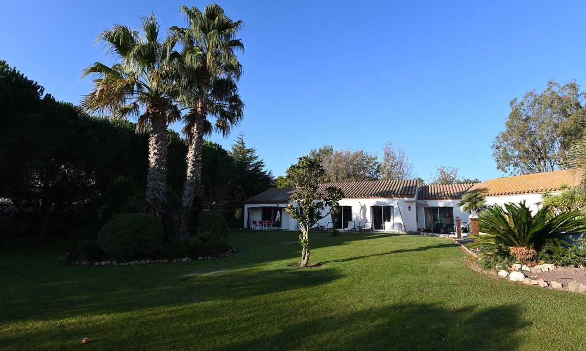 Saint-Nazaire House | Le petit paradis