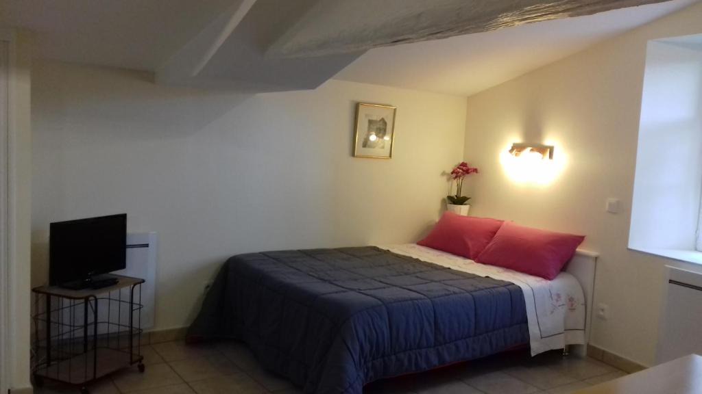 Aiguihe Apartment | Le Petit Séguret