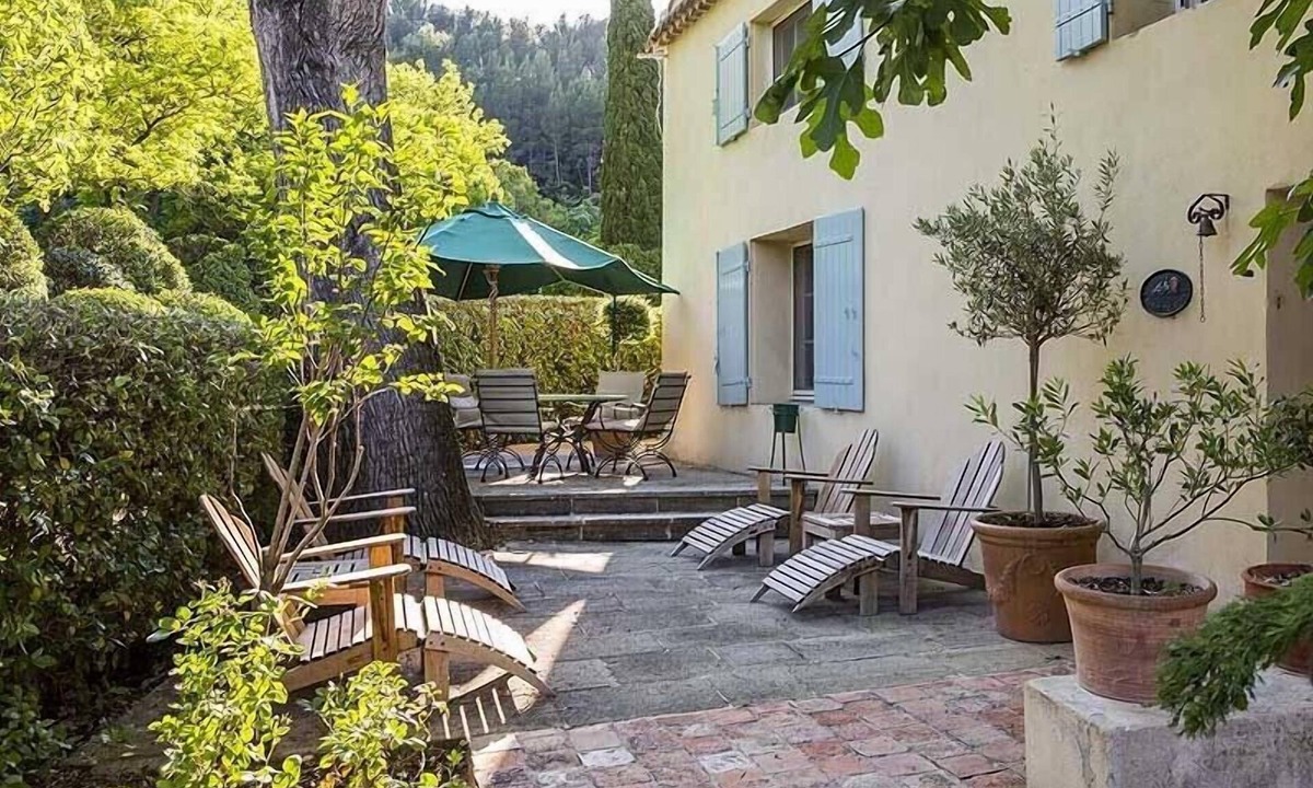 Loriol-du-Comtat Cottage | Le petit Talaud le cottage du Château