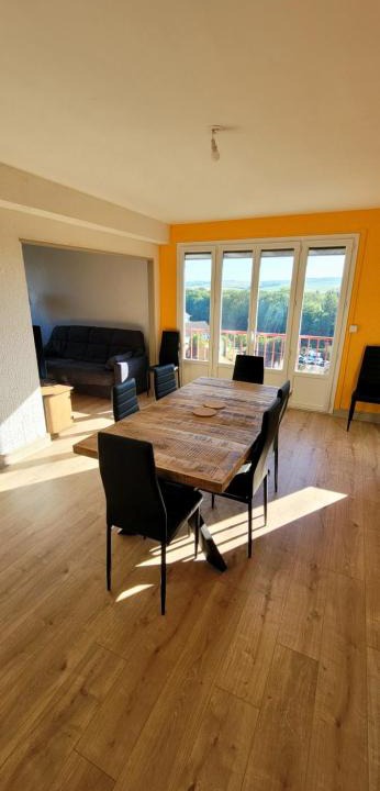 Auxerre Apartment | LE PHARE