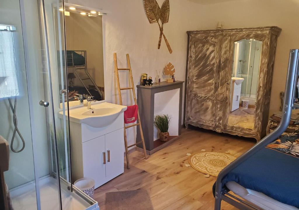 Saint-Ambroix Apartment | Le Phoenix 30 m2 - lumineux et bien agencé