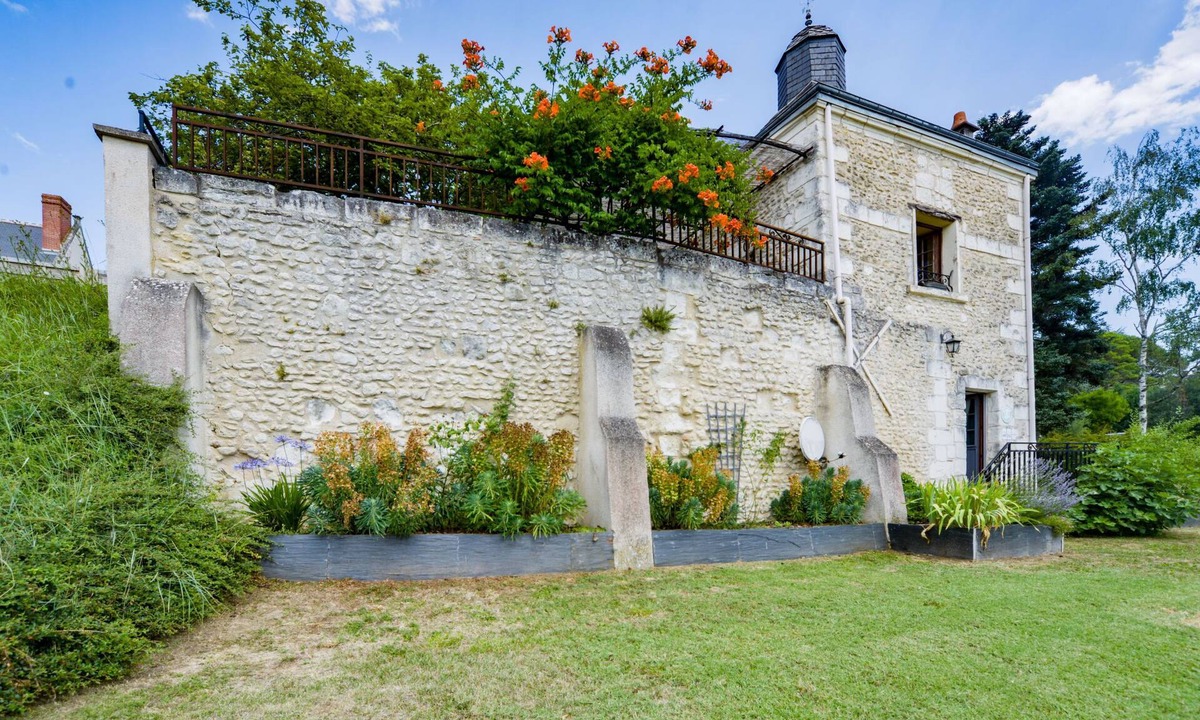 Chissay-en-Touraine House | Le Pigeonnier by Interhome