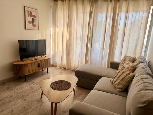 Le Couchant Apartment | Le Plein Soleil- Studio Piscine et Plage a 100m- La Grande Motte