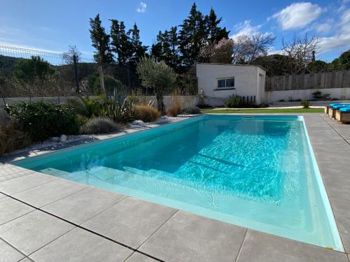 Ornaisons Villa | Le point BE - Magnifique villa avec piscine chauffée - de mai à septembre - pour 6 personnes