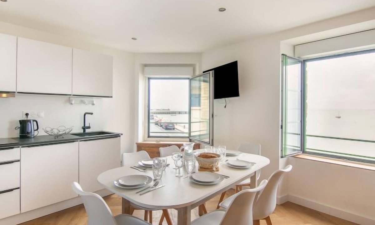 Cancale Apartment | Le point du jour 1 by Interhome