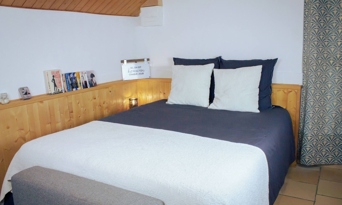 Montgilbert Apartment | Le Poulailler de Montgilbert