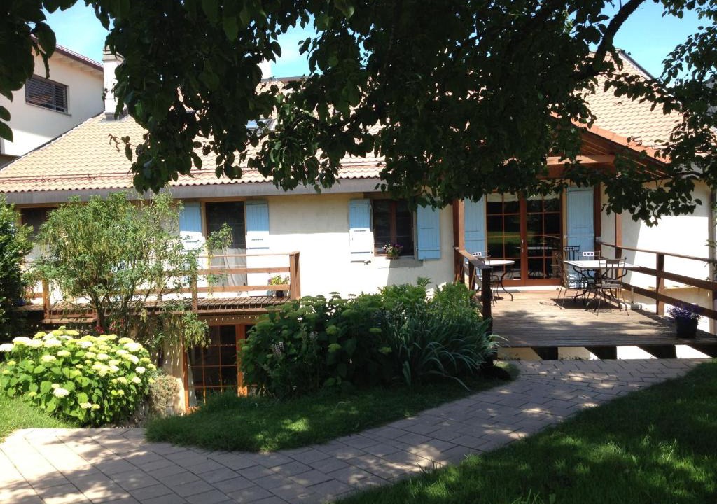 Juriens Bed & Breakfast | Le Pré