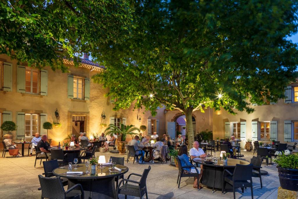 Serignan-du-Comtat Hotel | Le Pré du Moulin - Maison Alonso - Hôtel & Restaurant