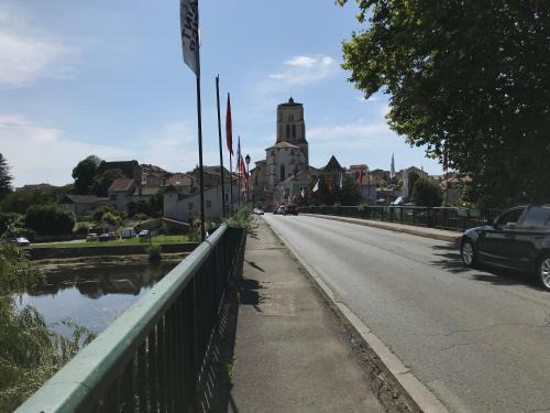 Saint-Astier Bed & Breakfast | Le pré du val