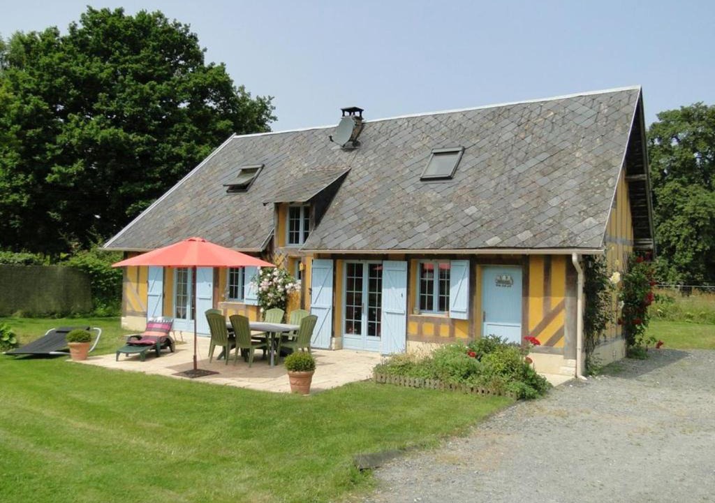 Cresseveuille House | Le Pressoir