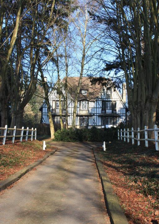 Surville Bed & Breakfast | Le Prieuré Boutefol