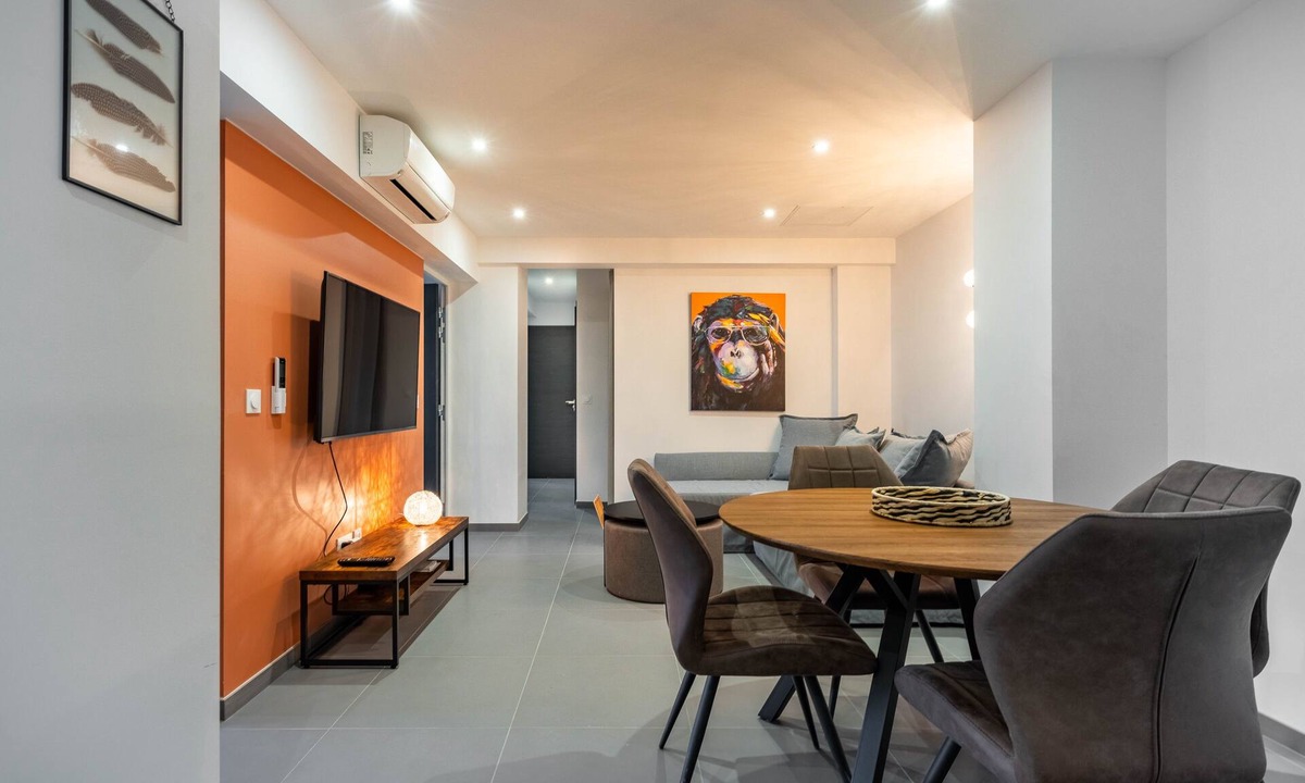 Saint Nicolas - Charles III - Ville vieille - Trois Maisons - Leopold Apartment | Le Prouvé - Four Bedroom Apartment, Sleeps 8
