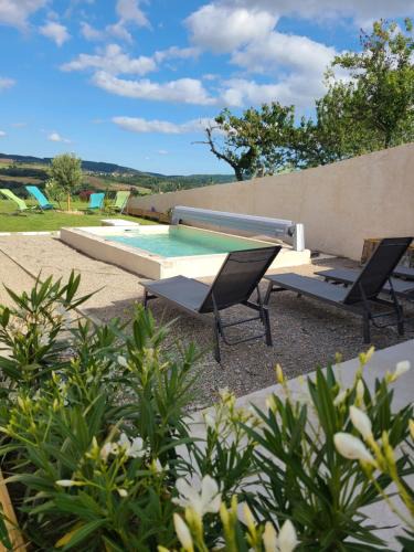 Saint-Julien-Molin-Molette Bed & Breakfast | Le QG chez Flo et David