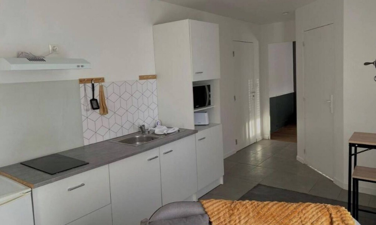 Chateauroux Apartment | Le Quai des Marins