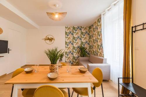 Lannion Apartment | Le Quai des Vacances - Lannion proche gare