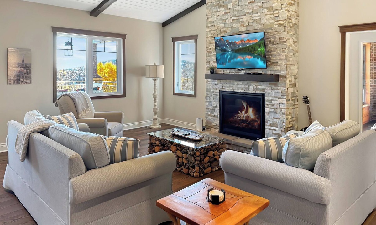 Val-des-Lacs Ski Chalet | Le Rêve Tremblant | Spa | Mountain Views | Games