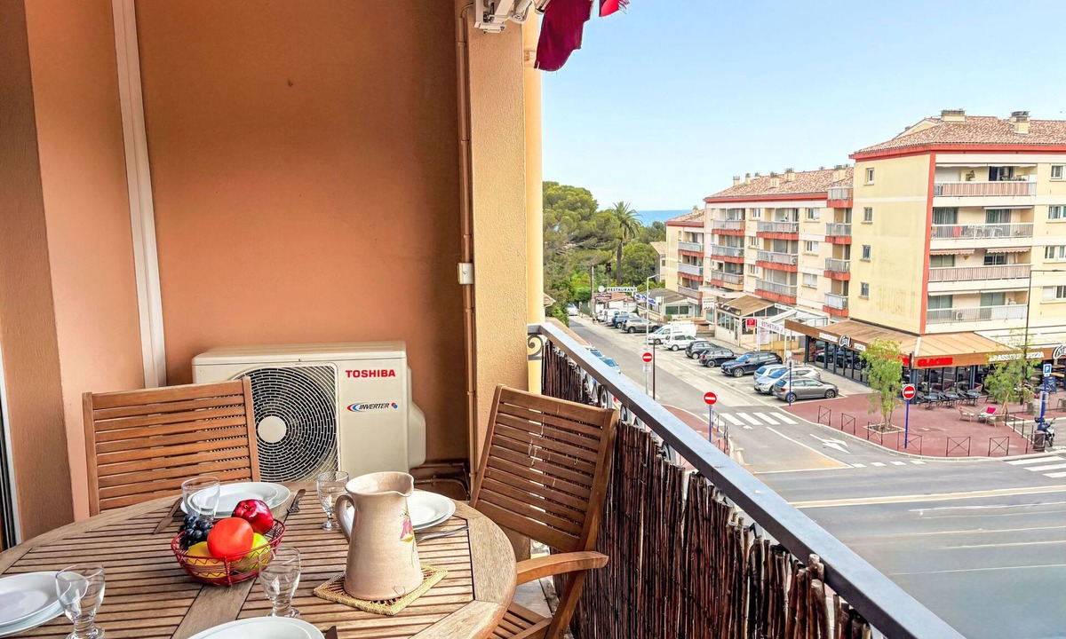 Saint-Aygulf Apartment | Le Rabelais by Interhome