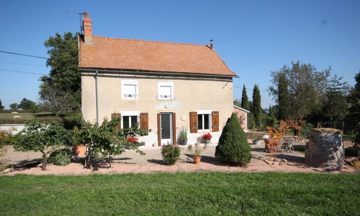 Bourg-le-Comte House | Le Refuge - BOURG-LE-COMTE