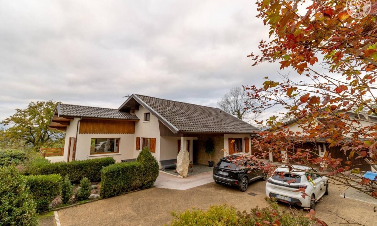 Saint-Ours House | Le Refuge De Lelette