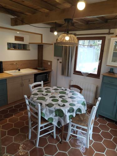 Montabon House | Le refuge