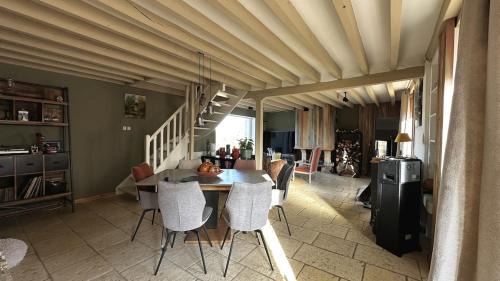 Saint-Jean-aux-Amognes House | Le Refuge de Céoby - terrasse et piscine