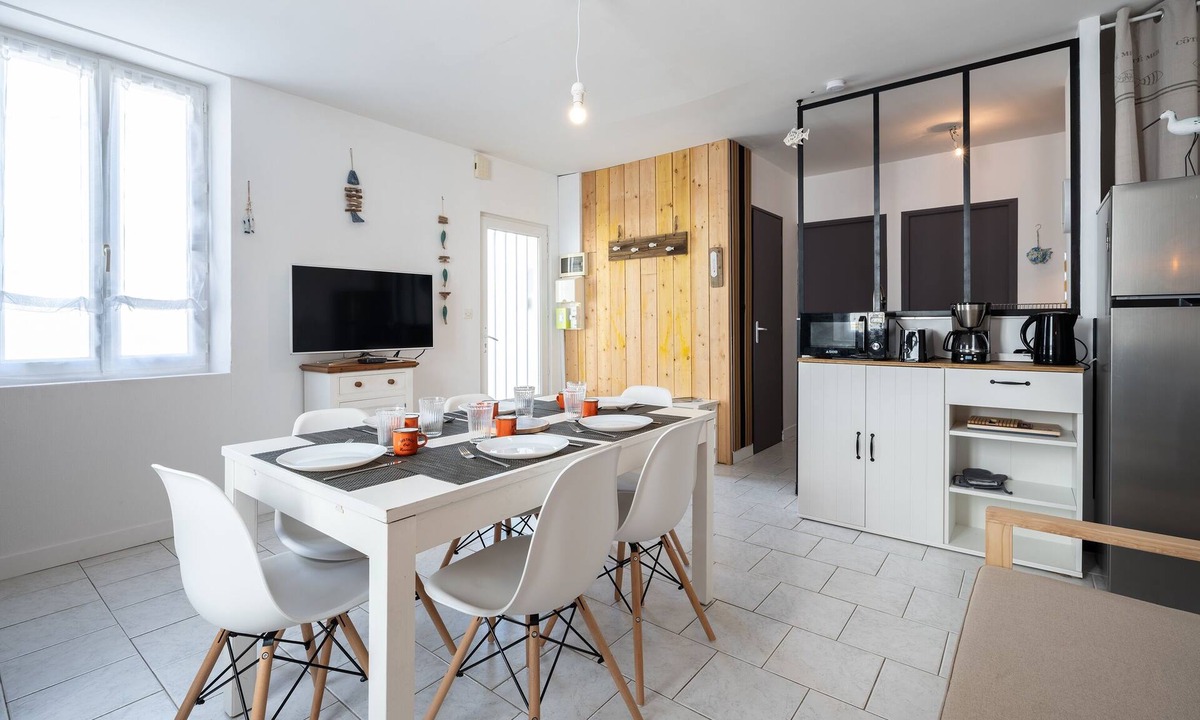 Port-des-Barques House | Le Refuge Loti - 200m de la Plage