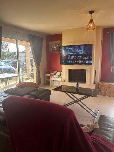 Janneyrias Bed & Breakfast | le relai du parking fute