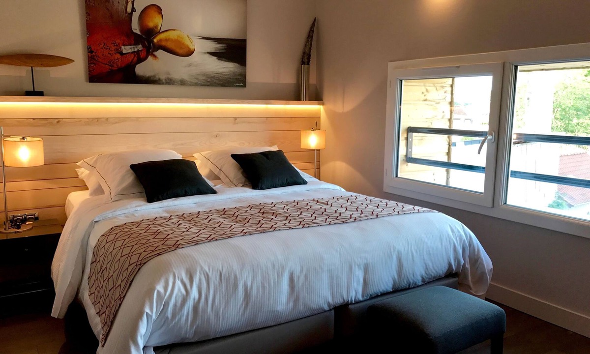 Chateauneuf-en-Thymerais Hotel | Le Relais d'Aligre