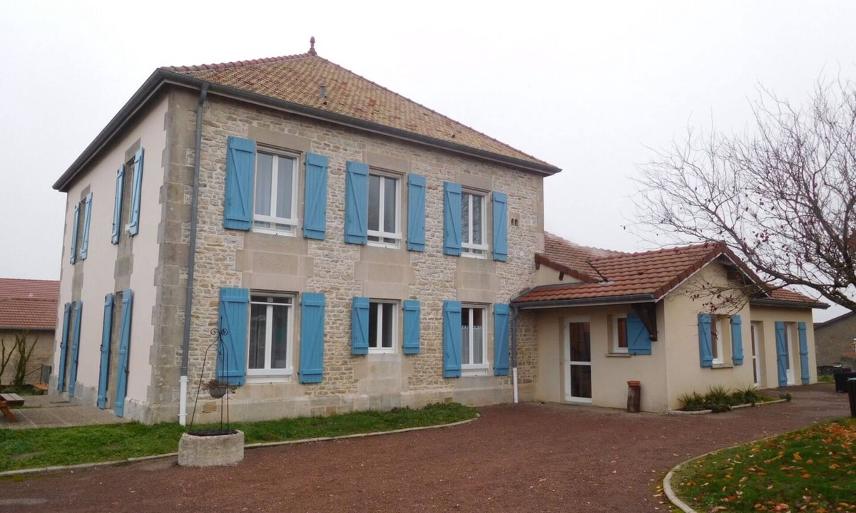 Cirfontaines-en-Ornois House | LE RELAIS JEANNE D'ARC