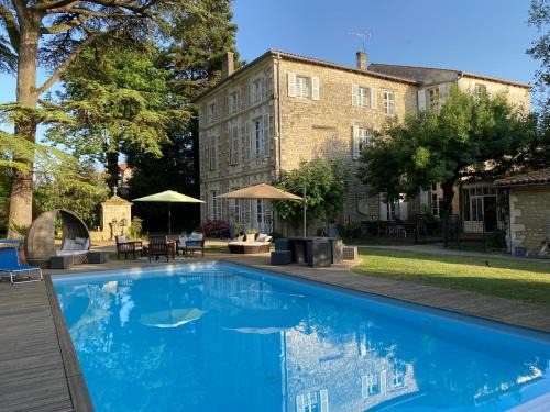 Saint-Jean-d'Angely Bed & Breakfast | Le Relais d'Angély